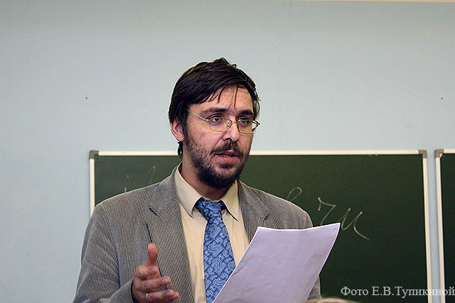 Доцент В. Л. Коровин.