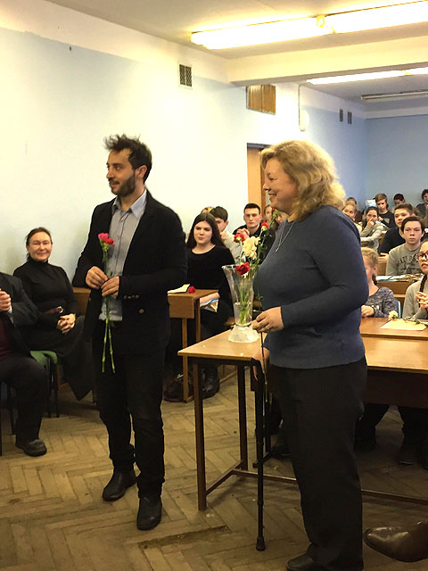 Учительница из Набережных Челнов Н.В.Пилипенко Учительница из Набережных Челнов Н.В.Пилипенко
